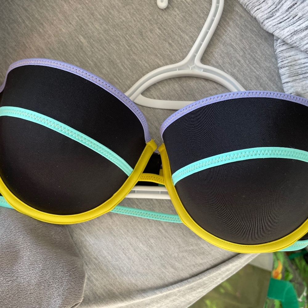 VS strapless swim top